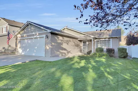 1714 N Chehalis St, Post Falls, ID 83854