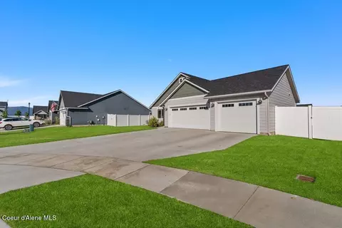 4207 N Pradera Ct, Post Falls, ID 83854 photo 3
