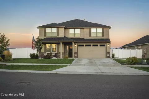 5542 W Irish Dr, Rathdrum, ID 83858
