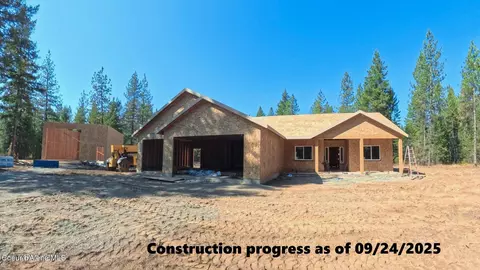 205 Earp Lp Lp, Spirit Lake, ID 83869