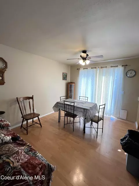 Dining - 912 E Shasta Ave, Post Falls, ID 83854 photo 1 of 2