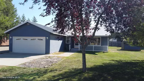 187 Elk Rd, Moyie Springs, ID 83845