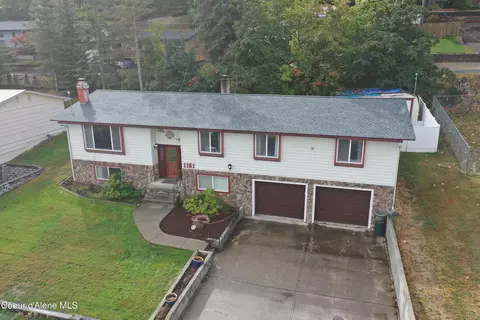 1161 Juniper Dr, Saint Maries, ID 83861