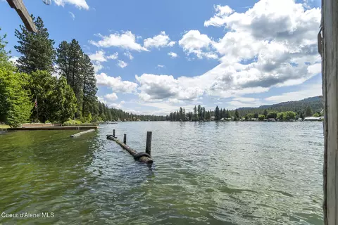 View/Area - 8354 E Marine Dr, Post Falls, ID 83854 photo 1 of 4