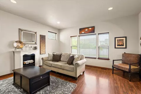 12357 W Moorfield Ave, Post Falls, ID 83854 photo 8