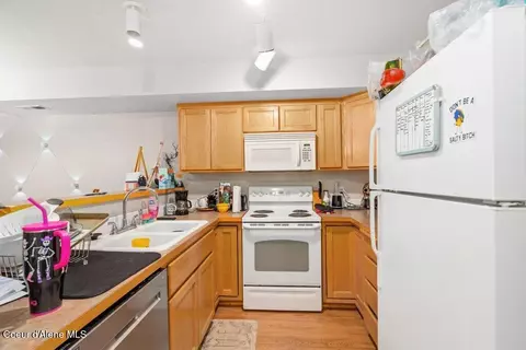Kitchen - 574 N Hydra Pl # A, Post Falls, ID 83854 photo 1 of 1