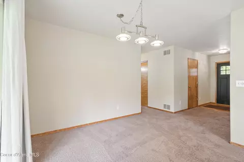 536 E Cloverleaf Dr, Hayden, ID 83835 photo 24