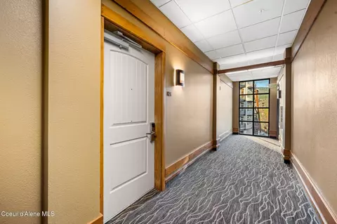 Entry Way - 602 Bunker Ave #313, Kellogg, ID 83837 photo 1 of 1
