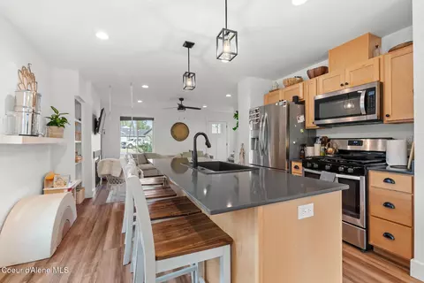 303 Jasper Loop, Ponderay, ID 83852 photo 15