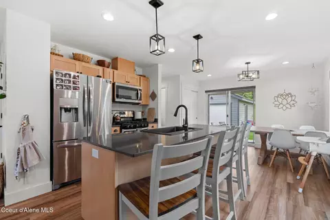303 Jasper Loop, Ponderay, ID 83852 photo 14