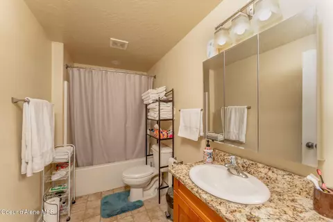 Bath - 3861 N Guy Rd, Post Falls, ID 83854 photo 4 of 4