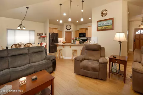 Living - 3861 N Guy Rd, Post Falls, ID 83854 photo 1 of 2