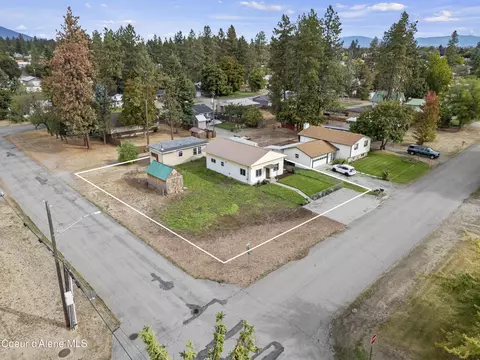 View/Area - 403 E 9th Ave, Post Falls, ID 83854 photo 1 of 5