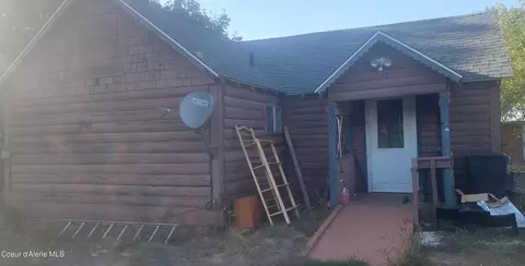 506 Lewiston Ave, Pinehurst, ID 83850