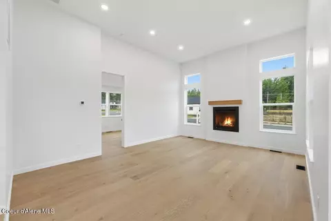 Living - 469 E Penstemon Rd, Hayden, ID 83835 photo 2 of 3