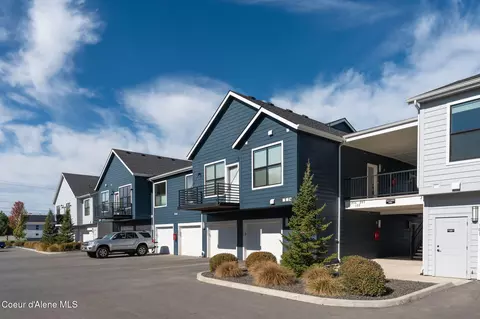 6480 N Atlas Rd #203, Coeur D'alene, ID 83815