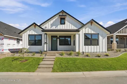4460 W Hide Away Ln, Coeur D'alene, ID 83815