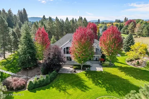 2177 E Totten Ln, Dalton Gardens, ID 83815