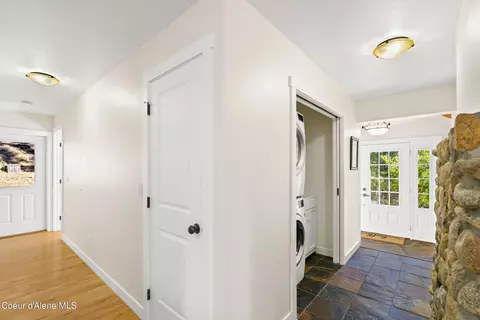 Entry Way - 4291 Upper Pack River Rd, Sandpoint, ID 83864 photo 2 of 3