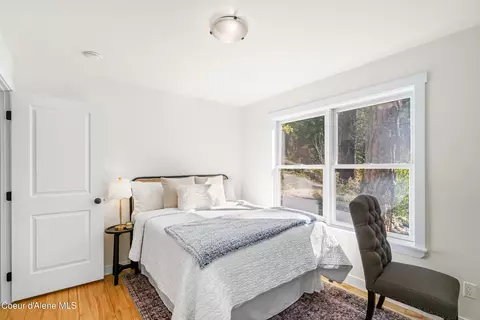 Bedroom - 4291 Upper Pack River Rd, Sandpoint, ID 83864 photo 1 of 5