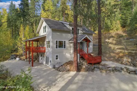 Exterior - 4291 Upper Pack River Rd, Sandpoint, ID 83864 photo 9 of 12