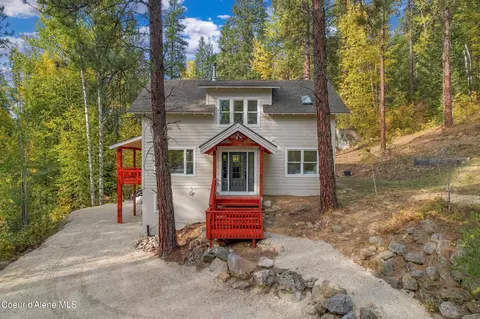 Exterior - 4291 Upper Pack River Rd, Sandpoint, ID 83864 photo 2 of 12