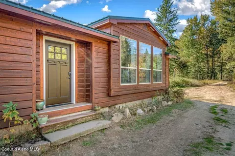 Exterior - 341 Higgins Ln, Sandpoint, ID 83864 photo 1 of 12