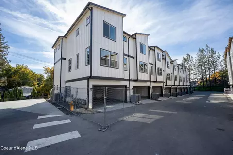 1117 W Pinewood Loop, Coeur D'alene, ID 83814