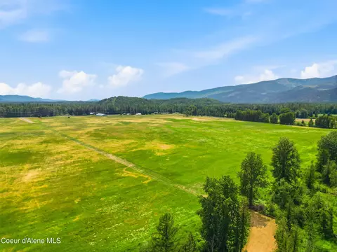 Nna Longbow Ln, Sandpoint, ID 83864 photo 12