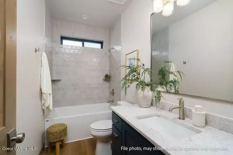 Bath - 509 E Sandmyrtle Ave, Hayden, ID 83835 photo 8 of 9