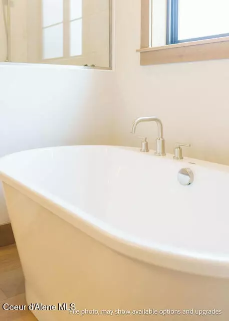 Bath - 509 E Sandmyrtle Ave, Hayden, ID 83835 photo 1 of 9