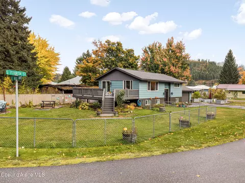 Exterior - 504 S Fourth St, Osburn, ID 83849 photo 3 of 5