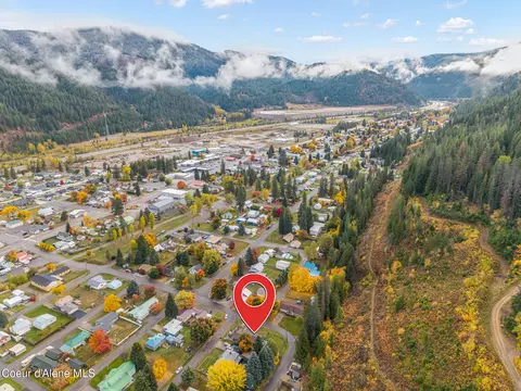 View/Area - 504 S Fourth St, Osburn, ID 83849 photo 3 of 3