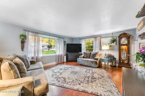 Living - 504 S Fourth St, Osburn, ID 83849 photo 1 of 1