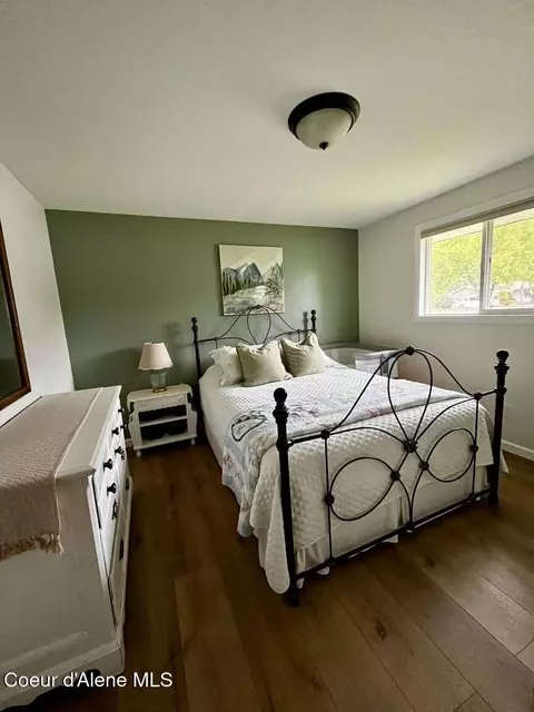 Bedroom - 403 Emerald Dr, Kellogg, ID 83837 photo 1 of 7