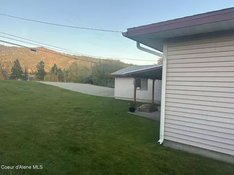 Exterior - 403 Emerald Dr, Kellogg, ID 83837 photo 7 of 10