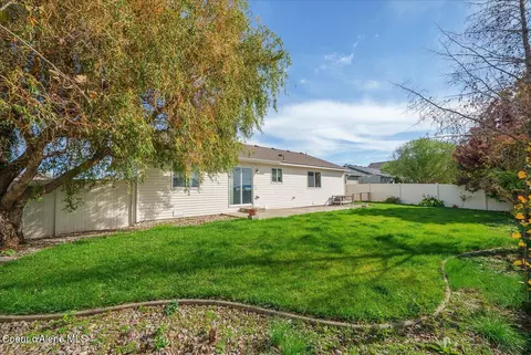 Exterior - 13276 N Reward Loop, Post Falls, ID 83854 photo 7 of 9