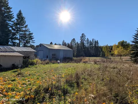 Exterior - 242 Pinecrest Rd, Sandpoint, ID 83864 photo 10 of 15
