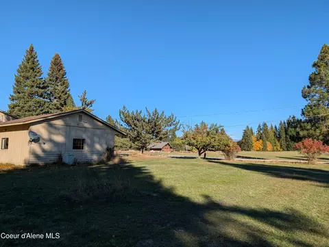 Exterior - 242 Pinecrest Rd, Sandpoint, ID 83864 photo 3 of 15