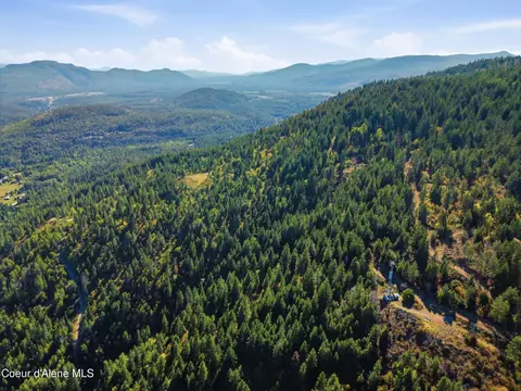 2 Juniper Lane, Naples, ID 83847 photo 16