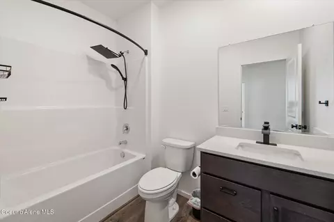 Bath - 5138 E Norma Ave, Post Falls, ID 83854 photo 2 of 2