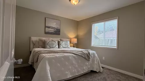 Bedroom - 216 S 4th Ave, Sandpoint, ID 83864 photo 1 of 3