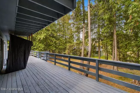 Exterior - 320 Sunny Shores Loop, Sagle, ID 83860 photo 7 of 13