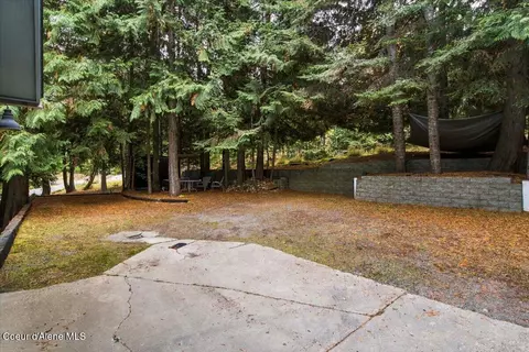 Exterior - 320 Sunny Shores Loop, Sagle, ID 83860 photo 8 of 13