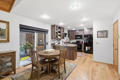 Dining - 320 Sunny Shores Loop, Sagle, ID 83860 photo 1 of 2