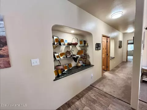 Entry Way - 9660 E Highway 54, Athol, ID 83801 photo 3 of 3