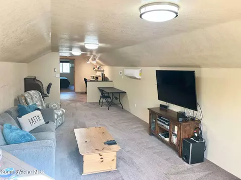 Living - 9660 E Highway 54, Athol, ID 83801 photo 3 of 3