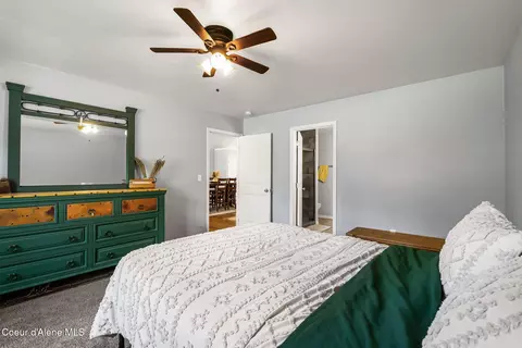 Bedroom - 344 Duffy Ln, Sagle, ID 83860 photo 3 of 7