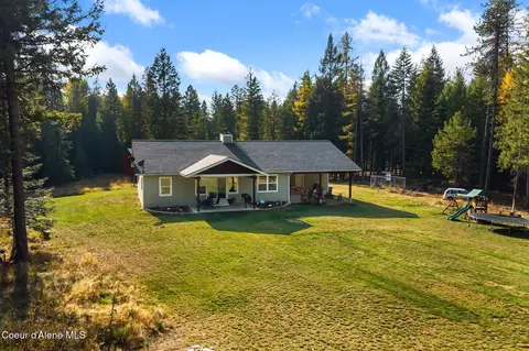 Exterior - 344 Duffy Ln, Sagle, ID 83860 photo 2 of 17