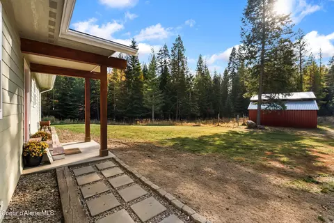 Exterior - 344 Duffy Ln, Sagle, ID 83860 photo 3 of 17